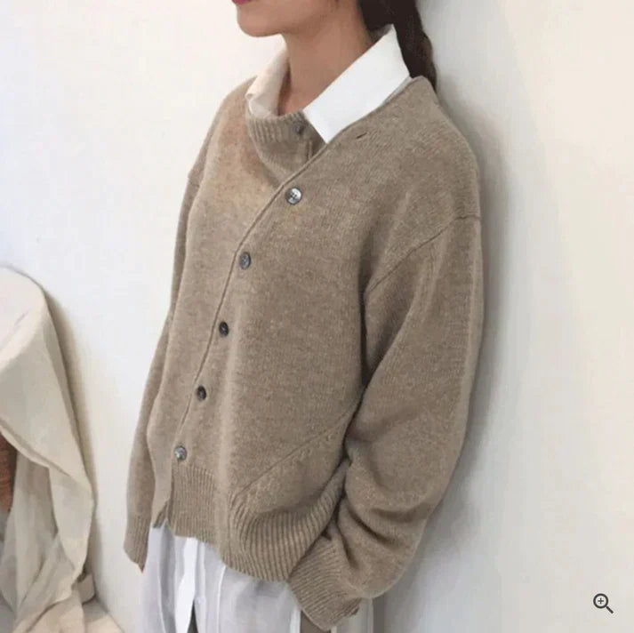 Women’s Cardigan Clothes with Buttons