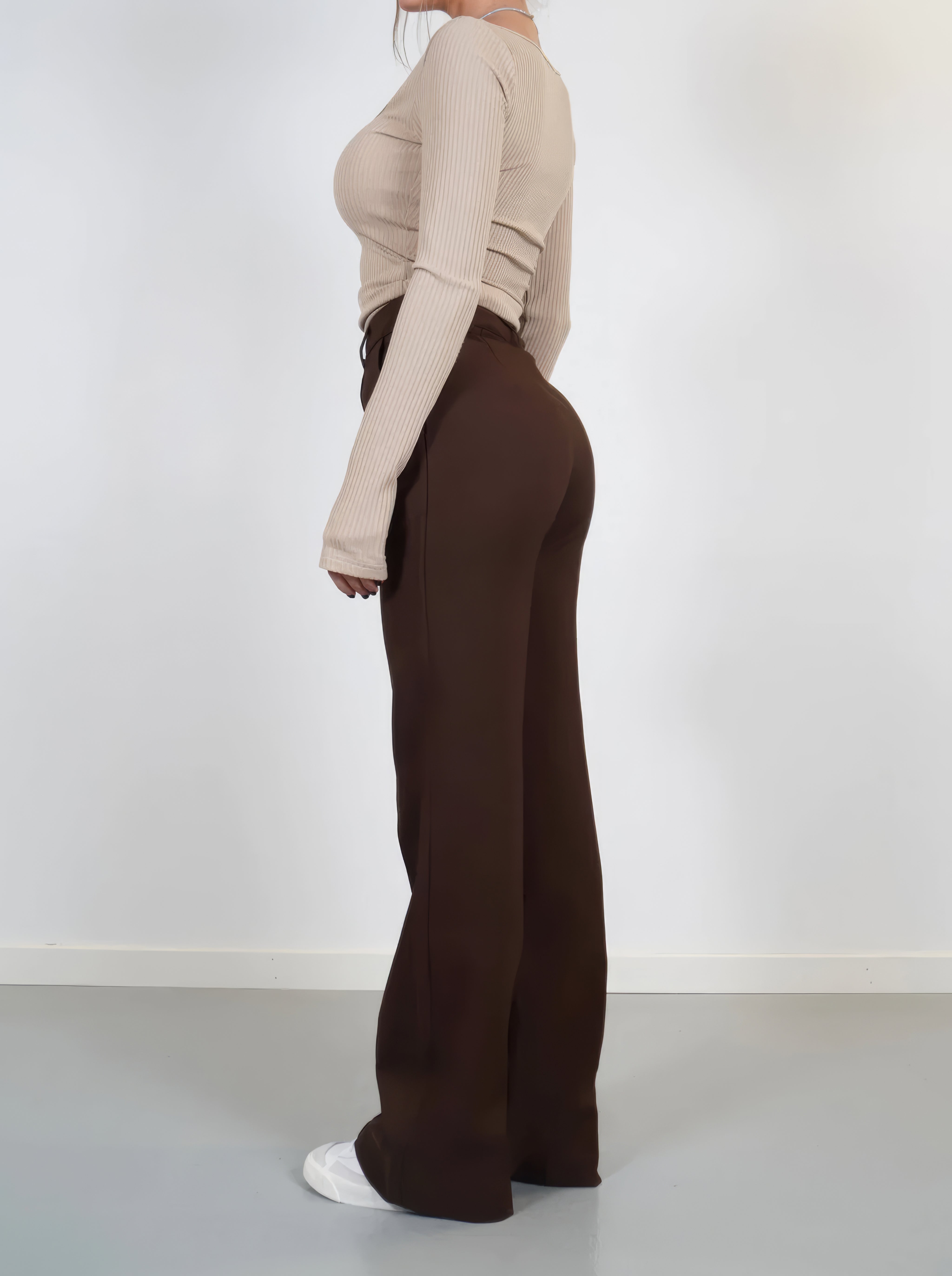 Leovy - Fashionable Women's Wide Leg Trousers