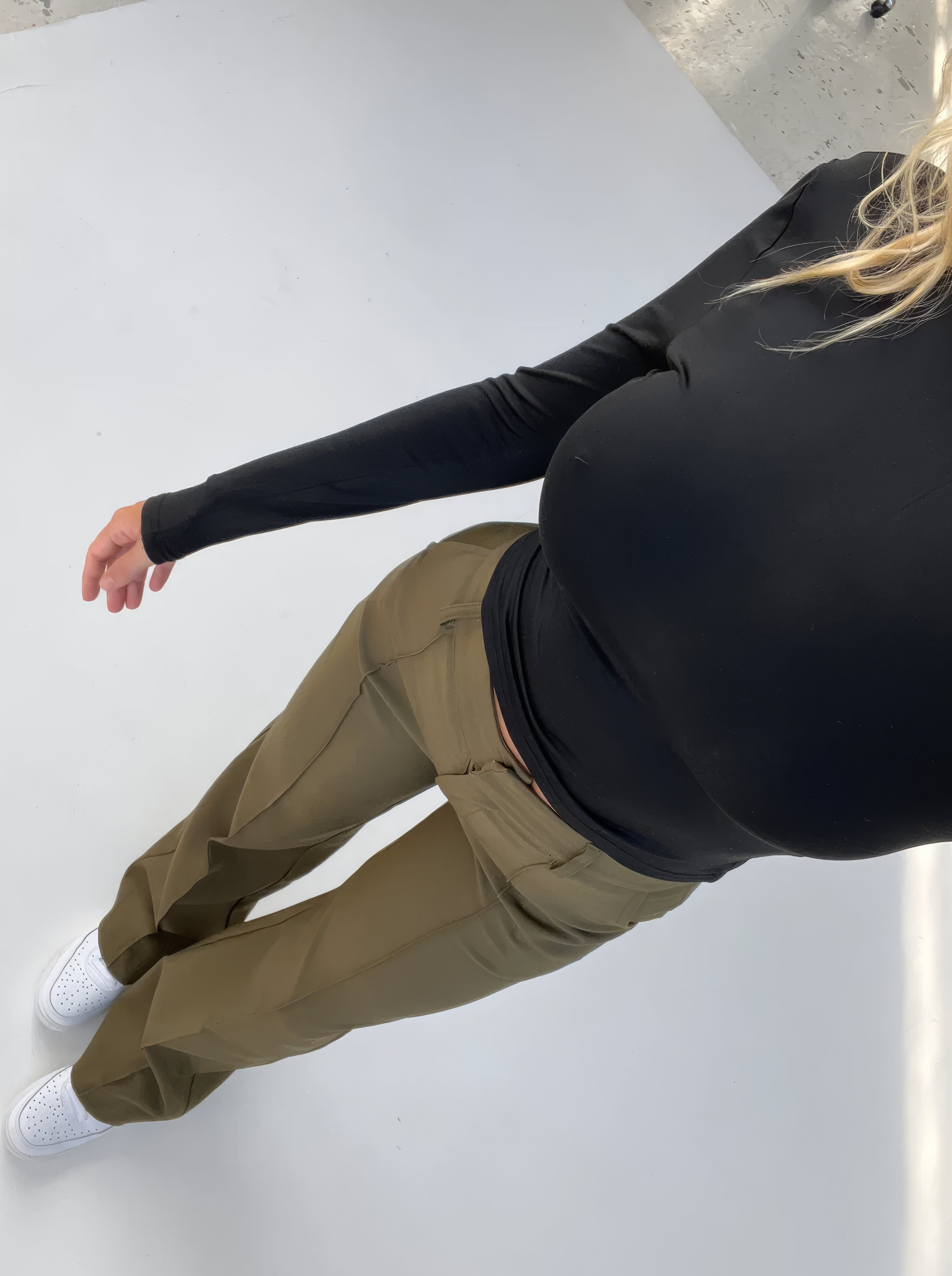 Leovy - Fashionable Women's Wide Leg Trousers
