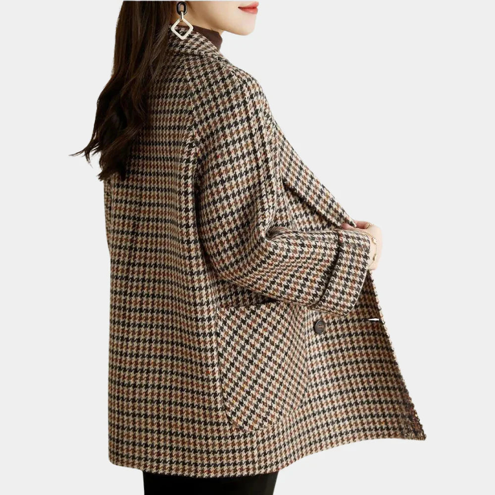 Classic Women's Coat with Lapel Collar