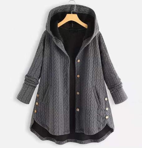 Classic Women’s Coat with Structured Design