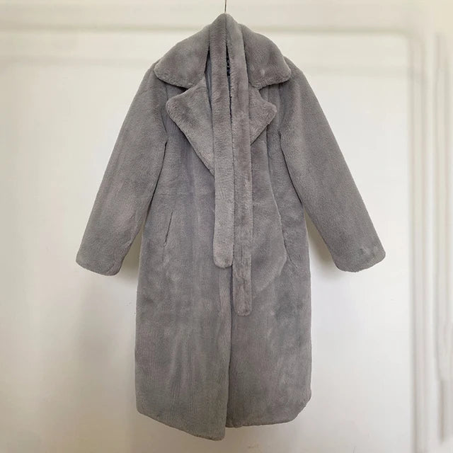 Women’s Structured Coat with Flowing Design
