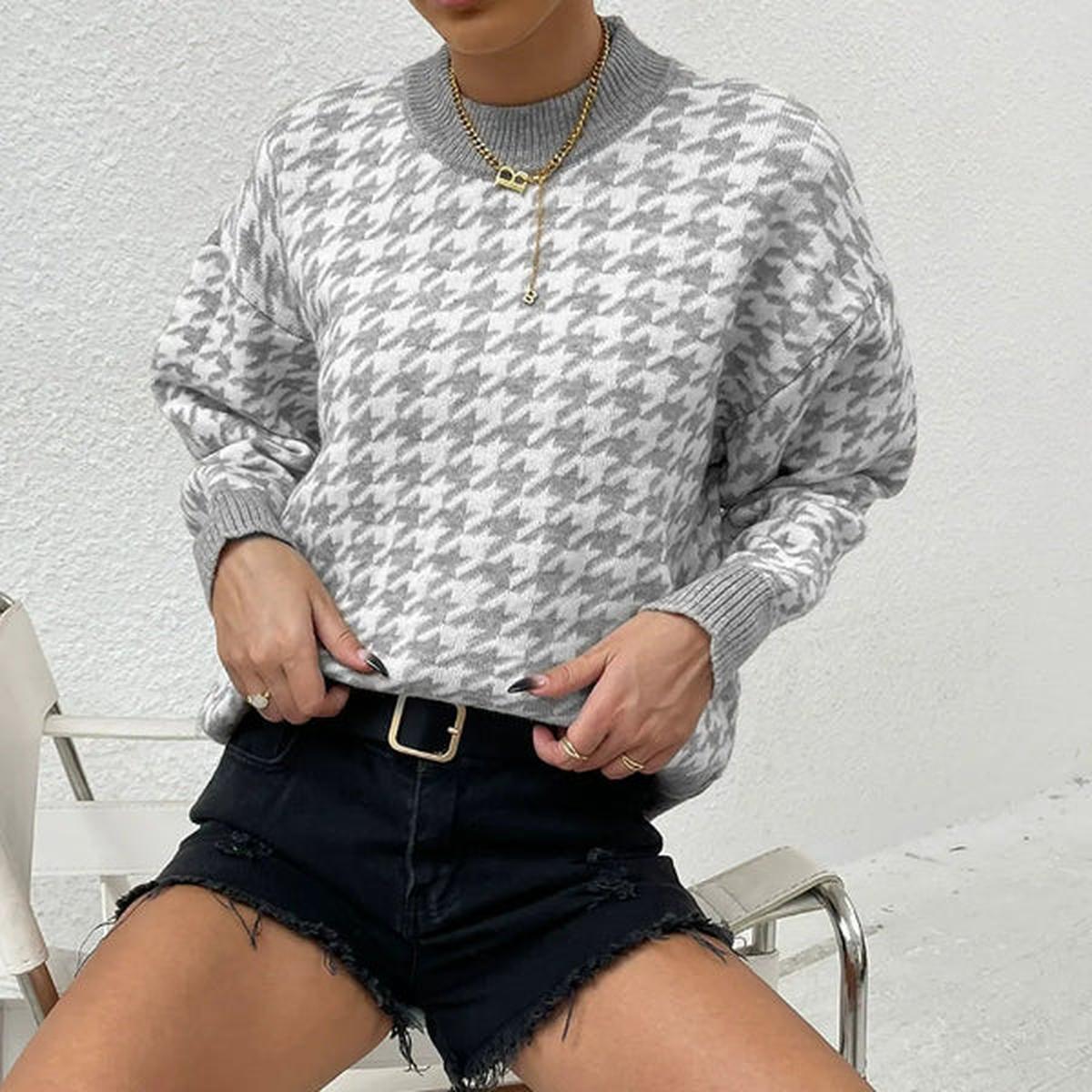 Women’s Houndstooth Pullover Sweater