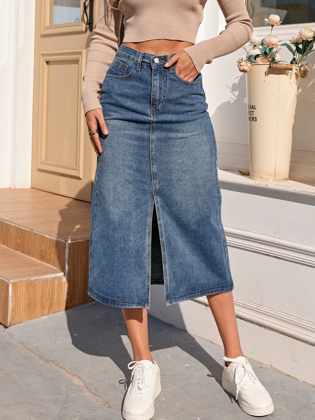 Classic High-Waisted Pencil Skirt