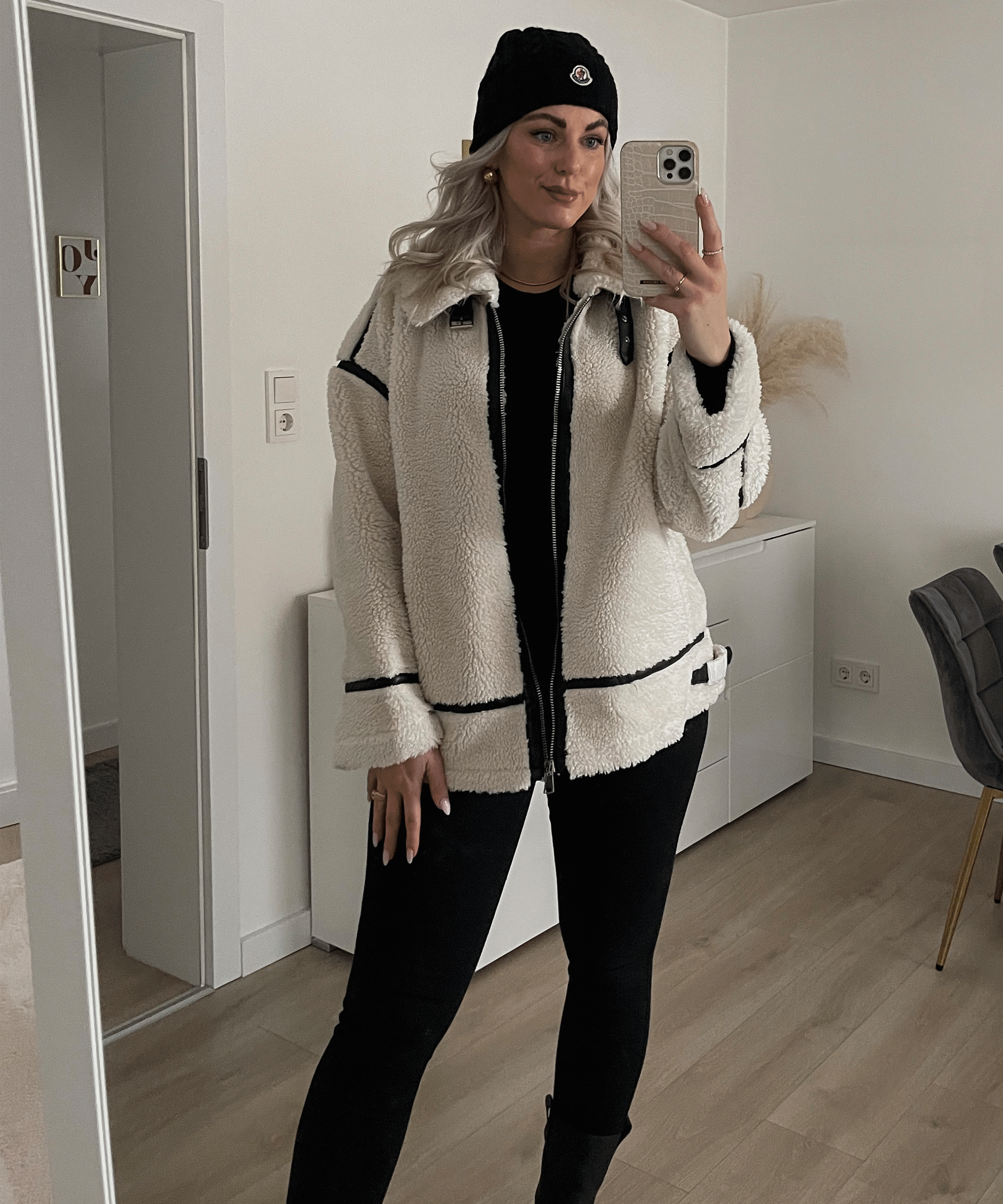Women’s Cream Coat with Textured Collar