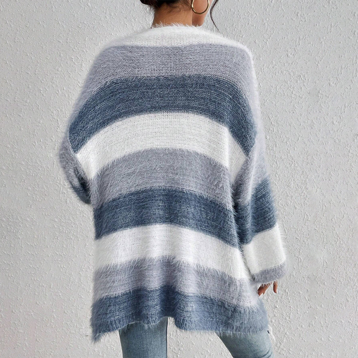 Women’s Oversized Knit Cardigan with Striped Design and Open Front