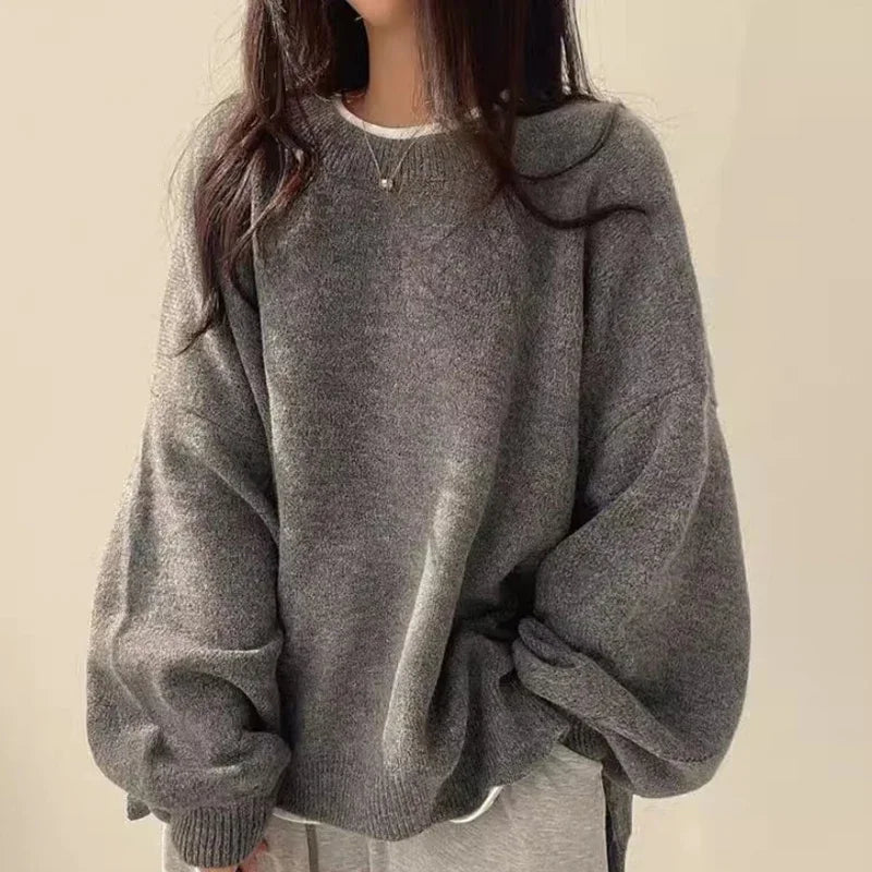 Women’s Oversized Knit Pullover With Ribbed Trim
