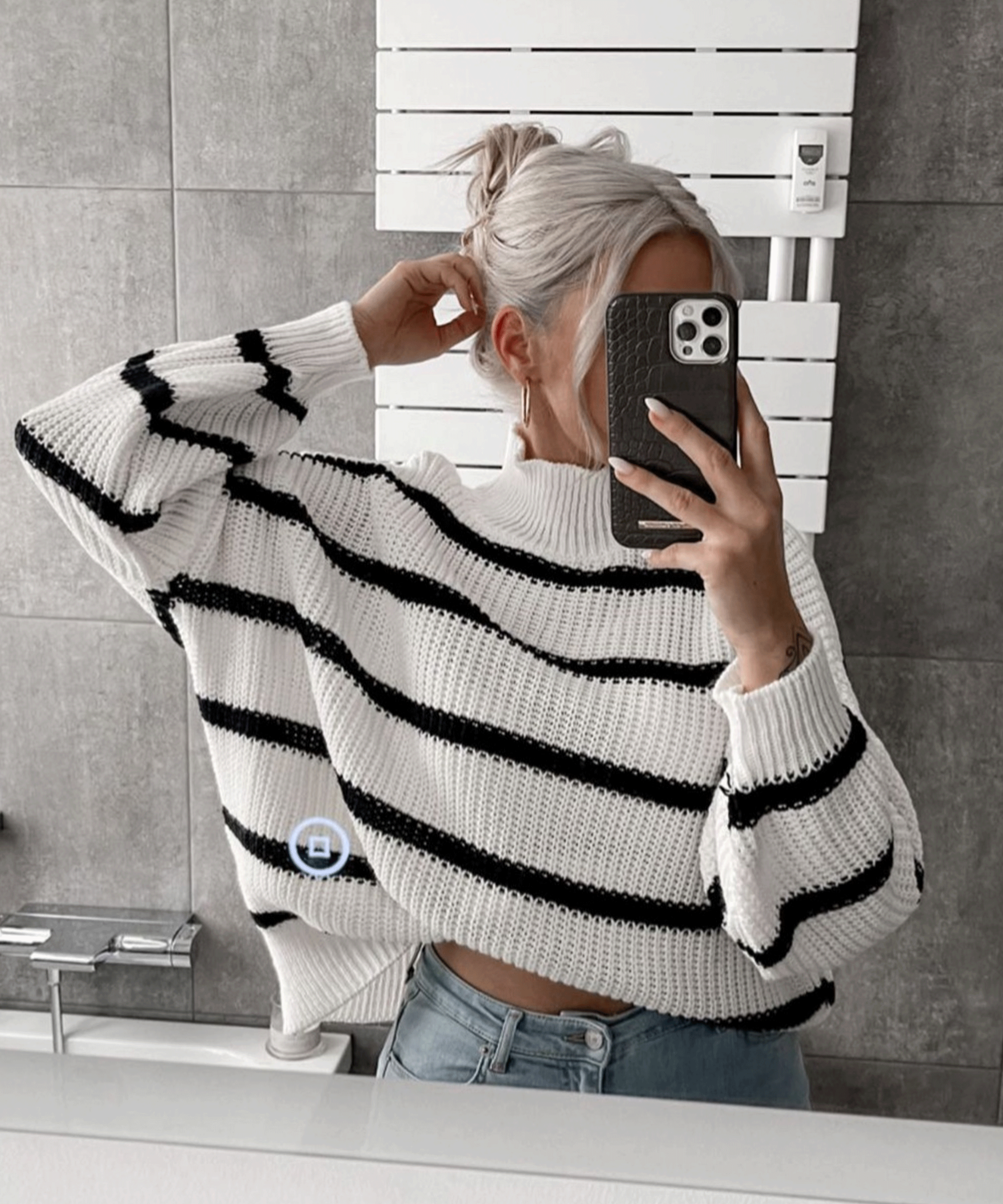 Women’s Ribbed Knit Sweater in White and Black