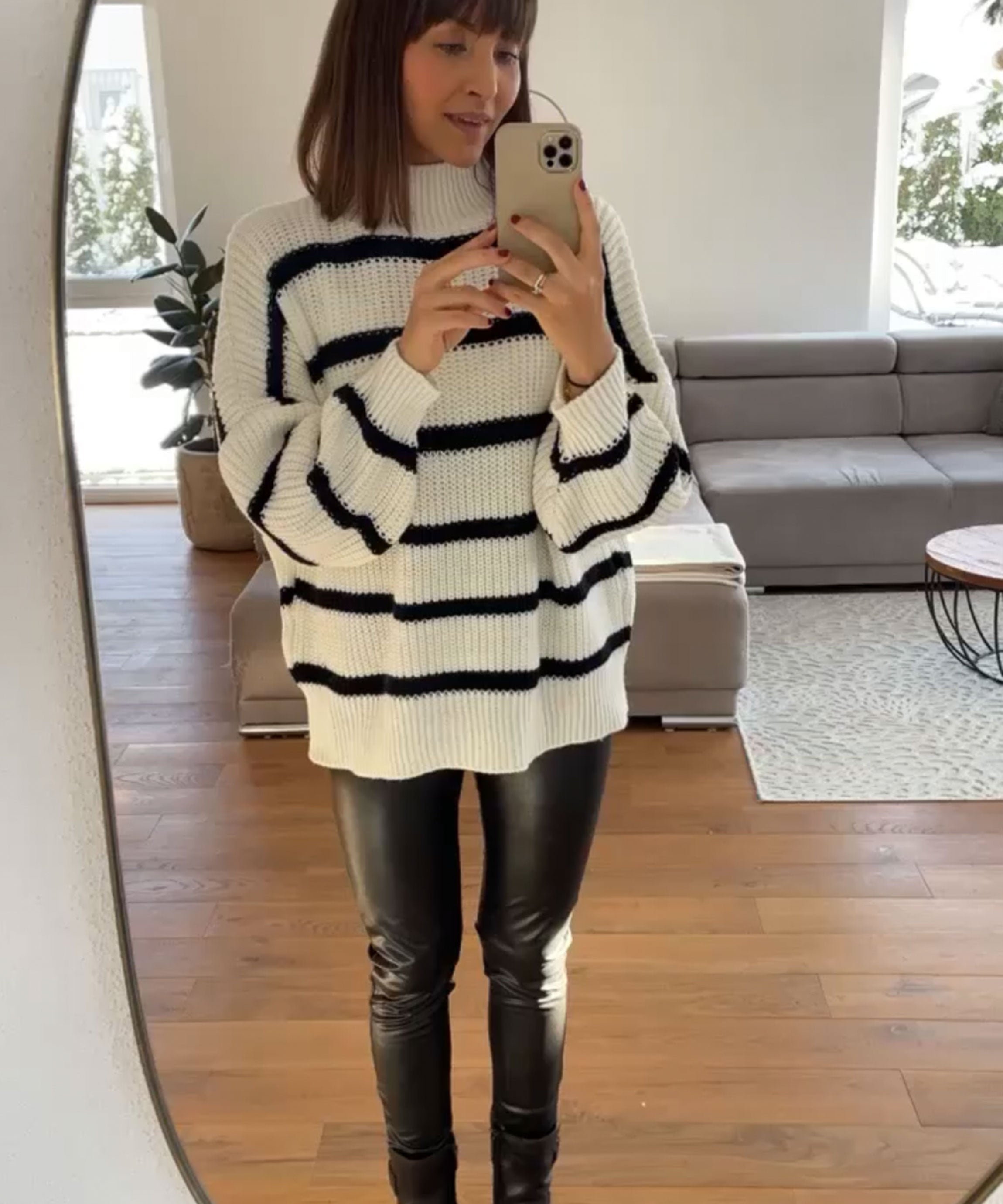 Women’s Ribbed Knit Sweater in White and Black