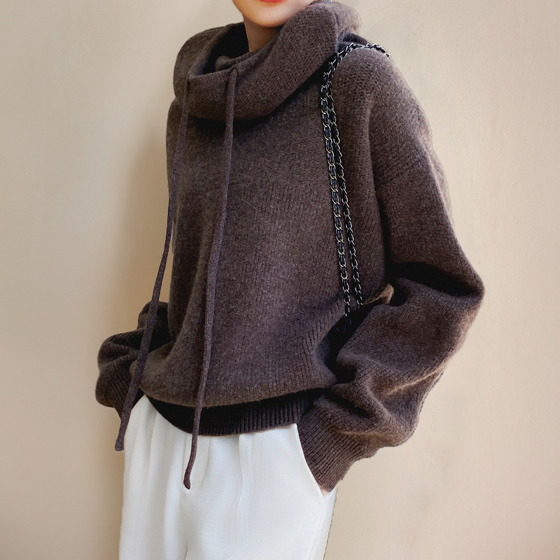Women’s Ribbed Turtleneck Hoodie with Long Sleeves