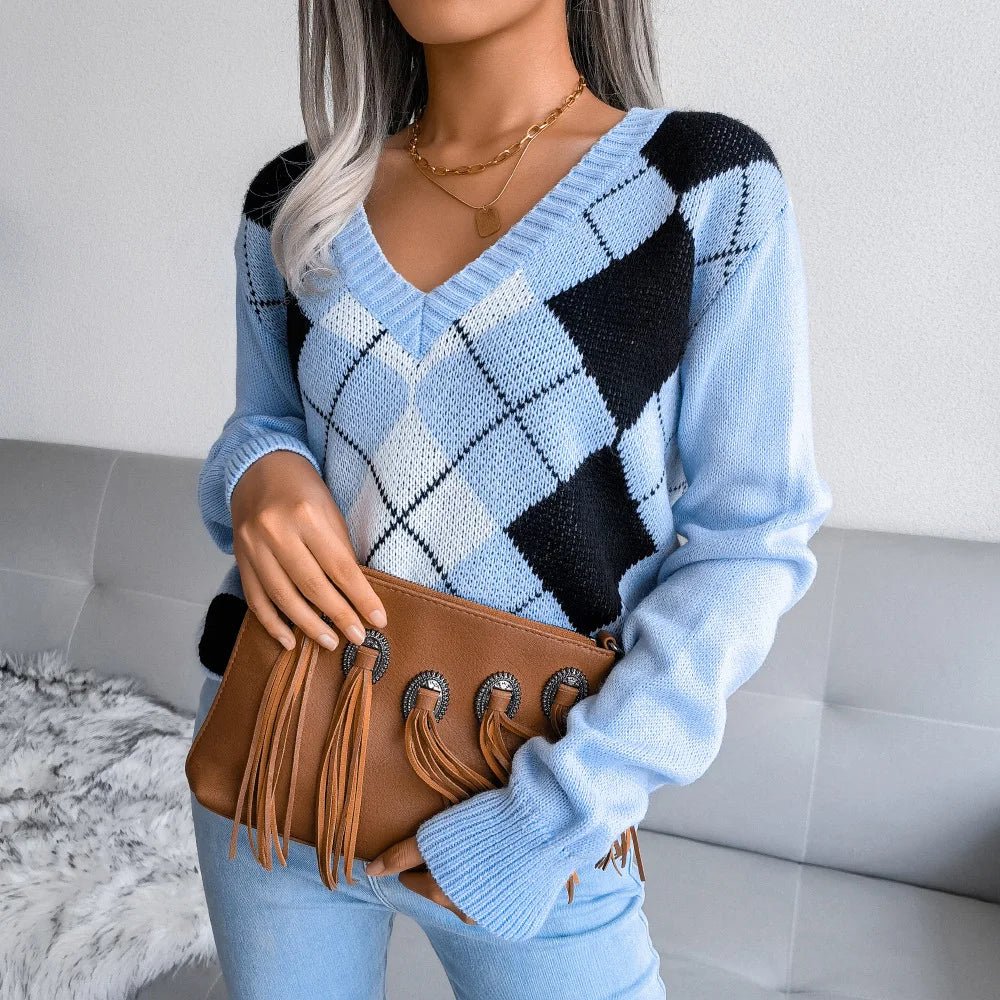 Women’s Argyle Jumper with V-Neck and Long Sleeves