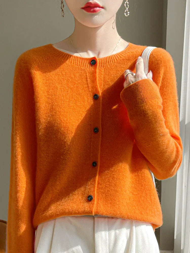 Women’s Cardigan With Button Detailing
