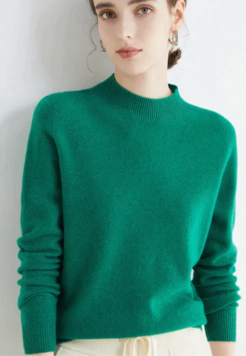 Women’s Crew Neck Sweater with Ribbed Hem
