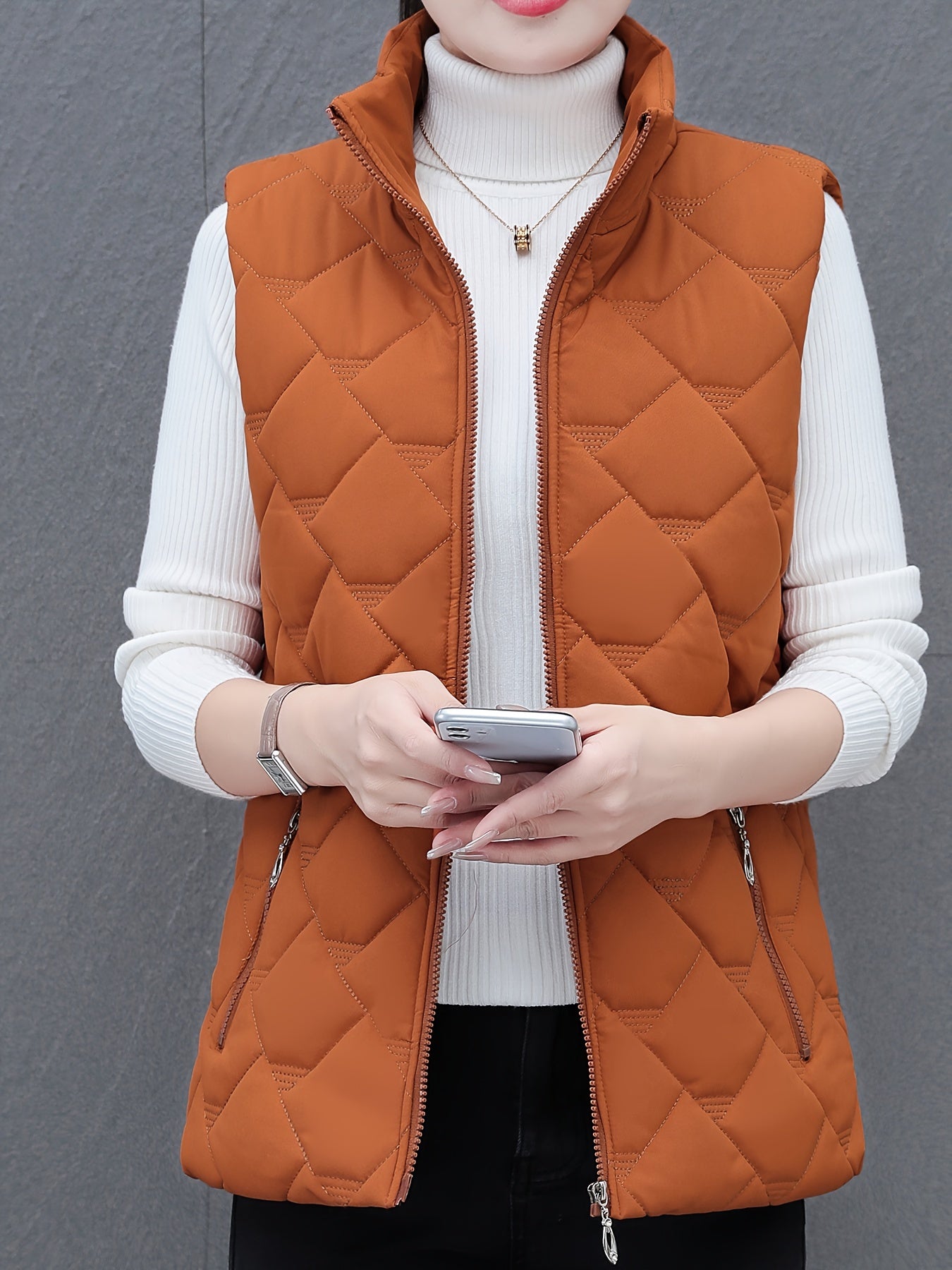 Women’s Diamond-Quilted Zip Vest with Stand Collar