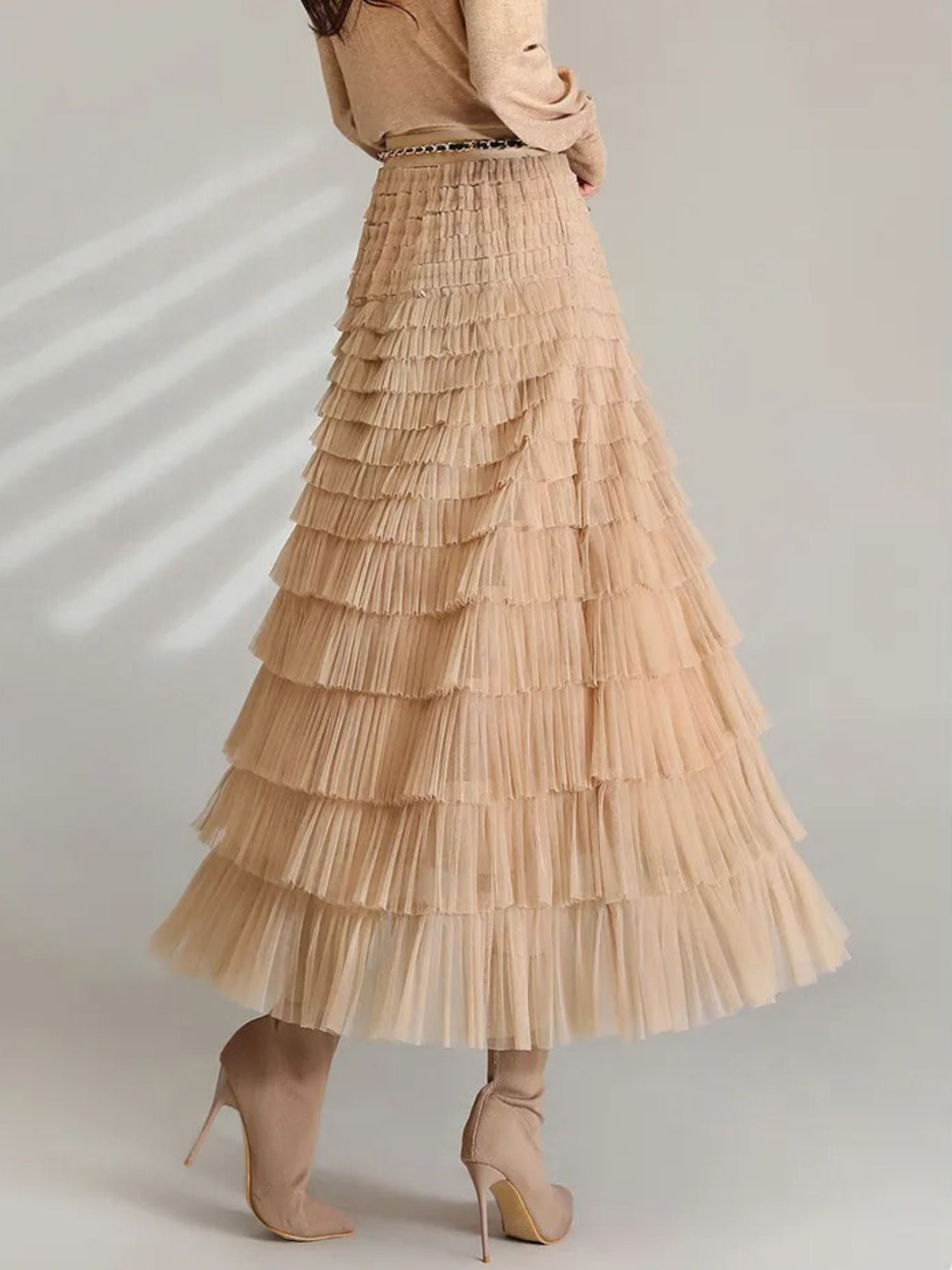 Women’s High-Waist Skirt with Tiered Layers