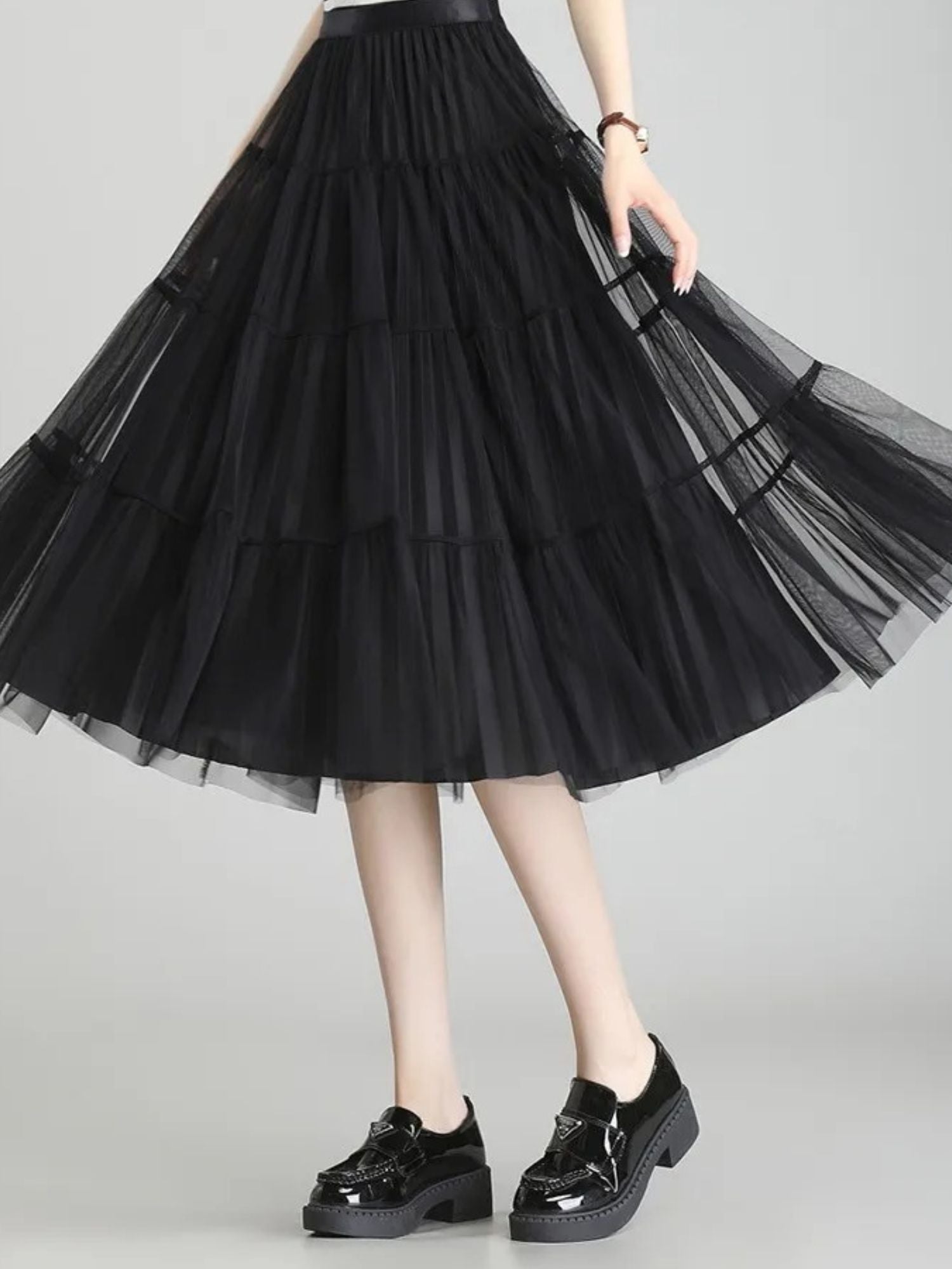 Women’s High-Waisted A-Line Skirt with Layered Detail
