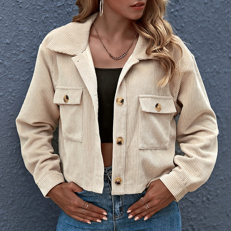 Women’s Jacket With Lapel Collar And Button Closure