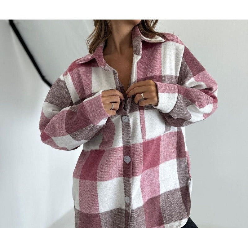 Women’s Jacket With Oversized Fit And Plaid Pattern