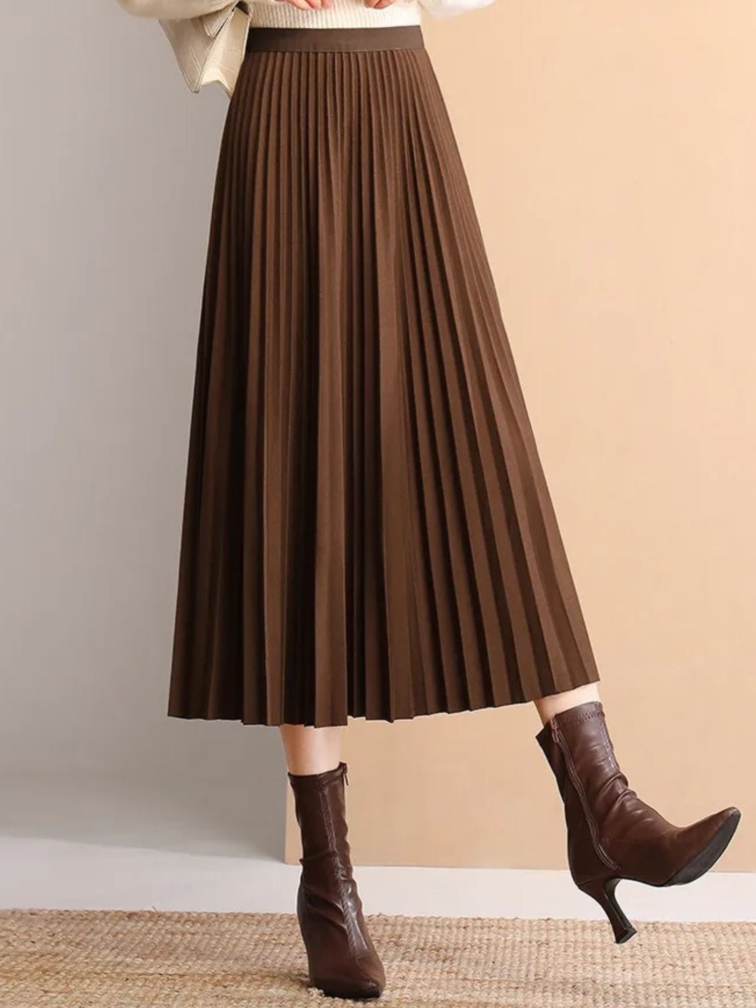 Women’s Pleated A-Line Midi Skirt