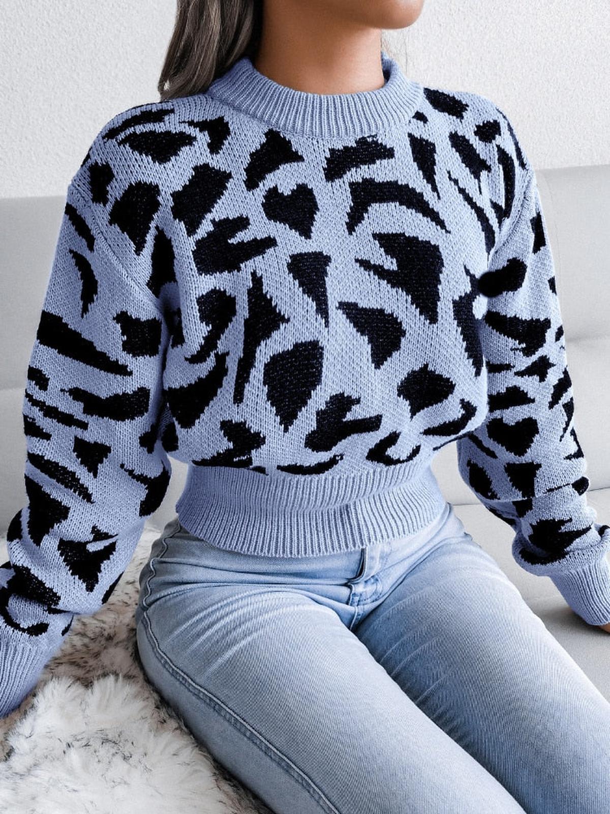 Women’s Pullover Sweater With Jaguar Print