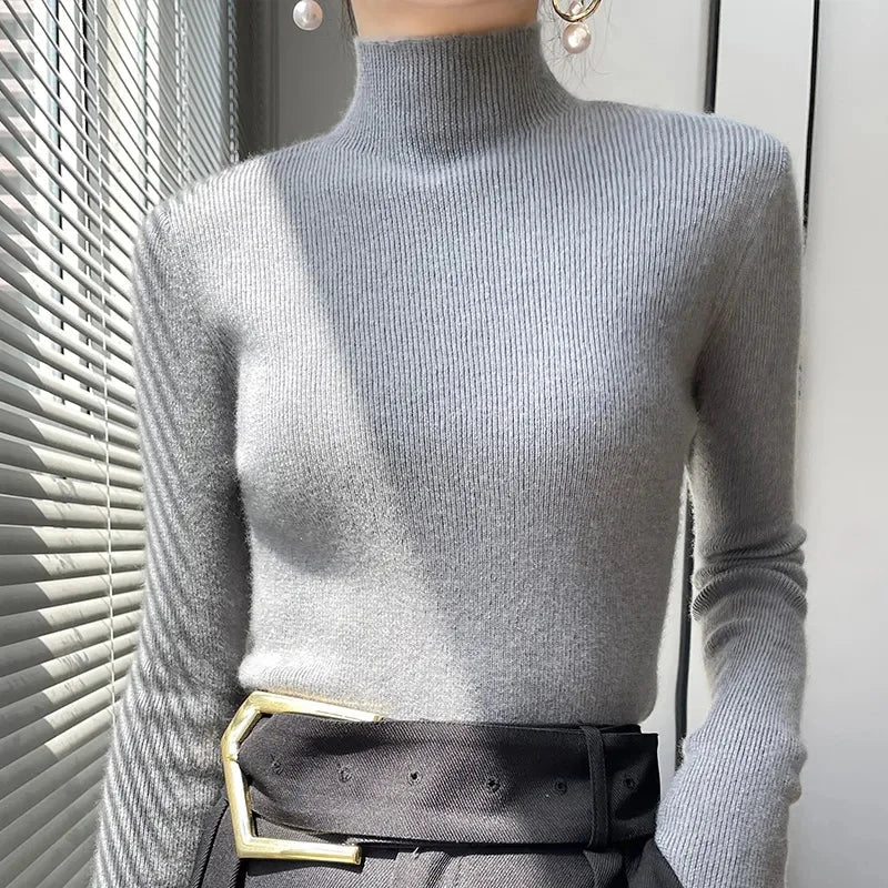 Women’s Sleeve Sweater with Half Turtleneck
