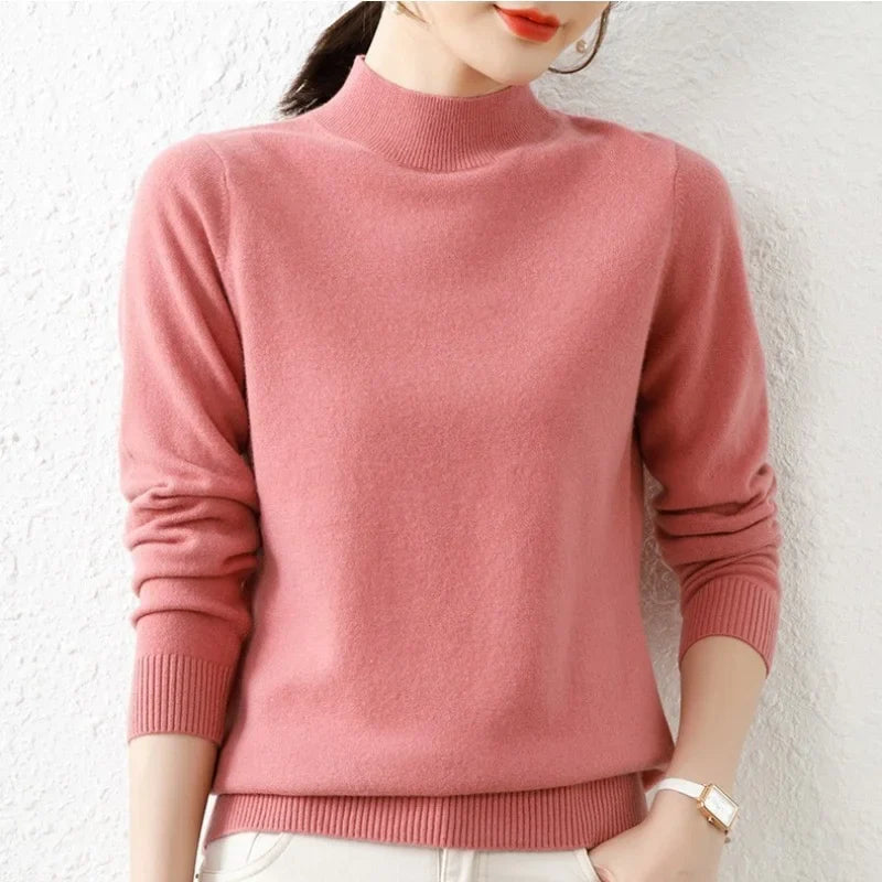 Women’s Slim Fit Knit Jumper With Mock Neck And Ribbed Trim