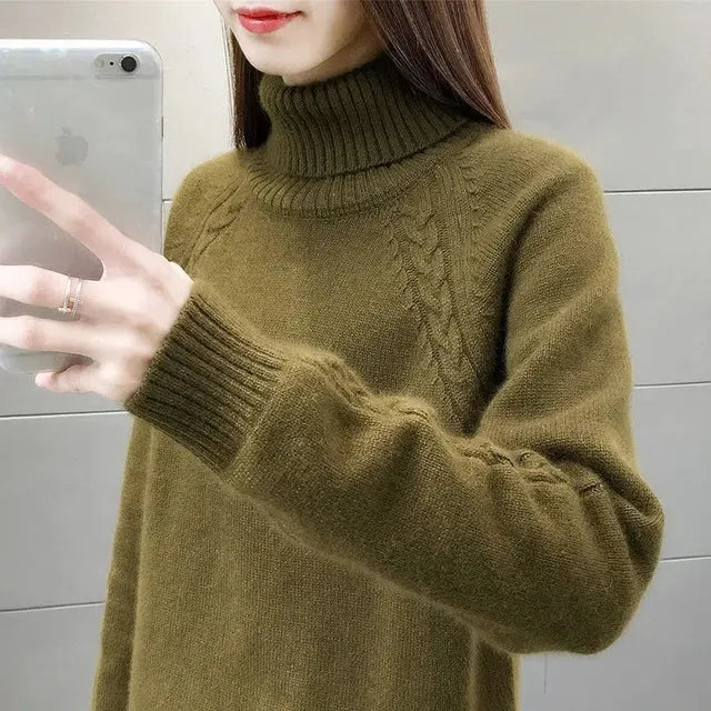 Women’s Turtleneck Jumper With Cable Detailing