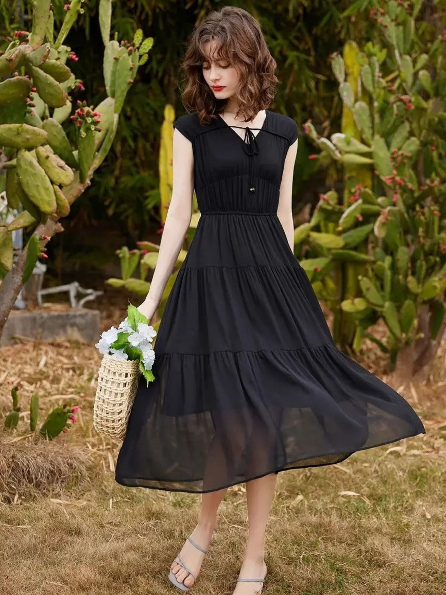 Women’s V-Neck Maxi Dress with Bow
