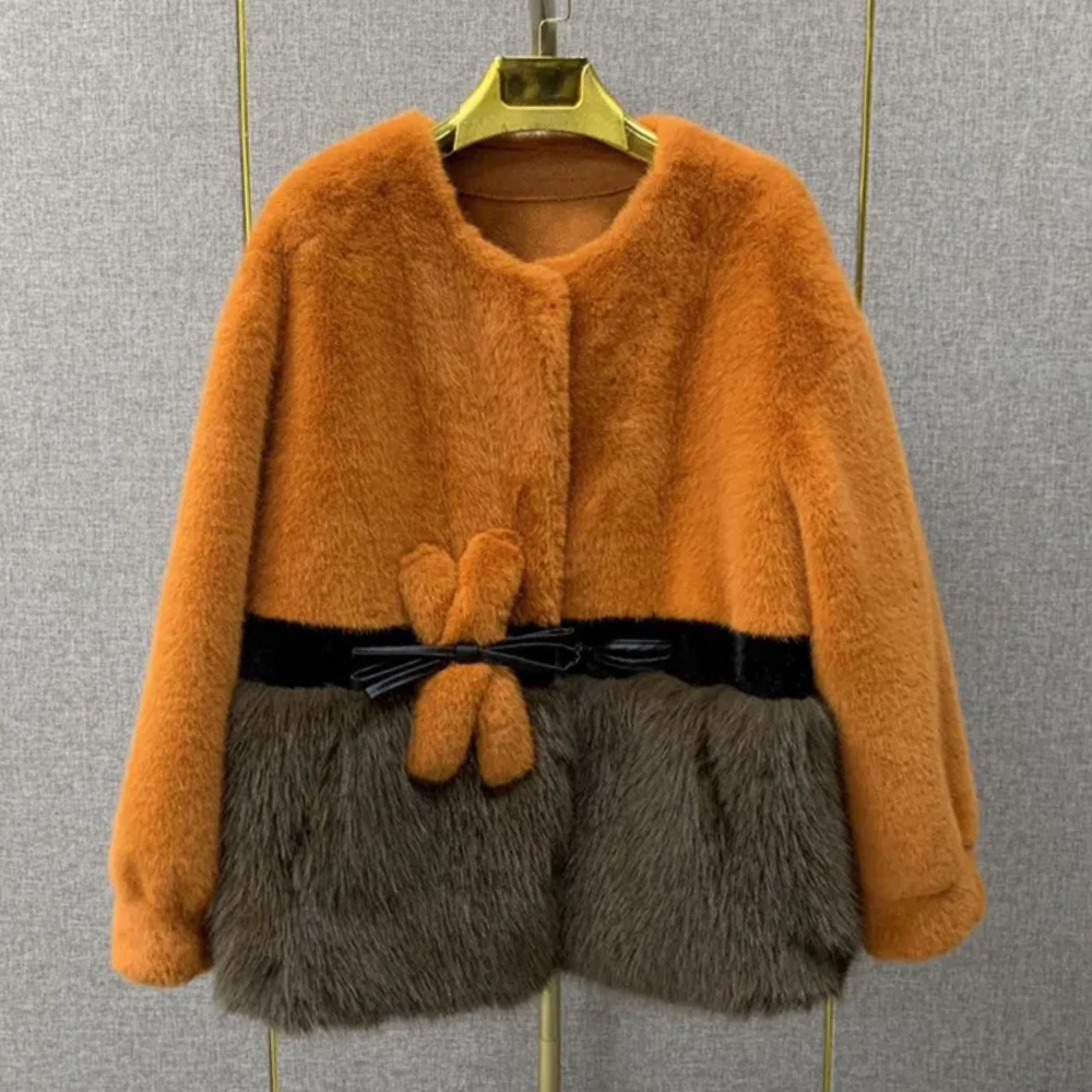 Women’s Winter Jacket With Streamlined Silhouette