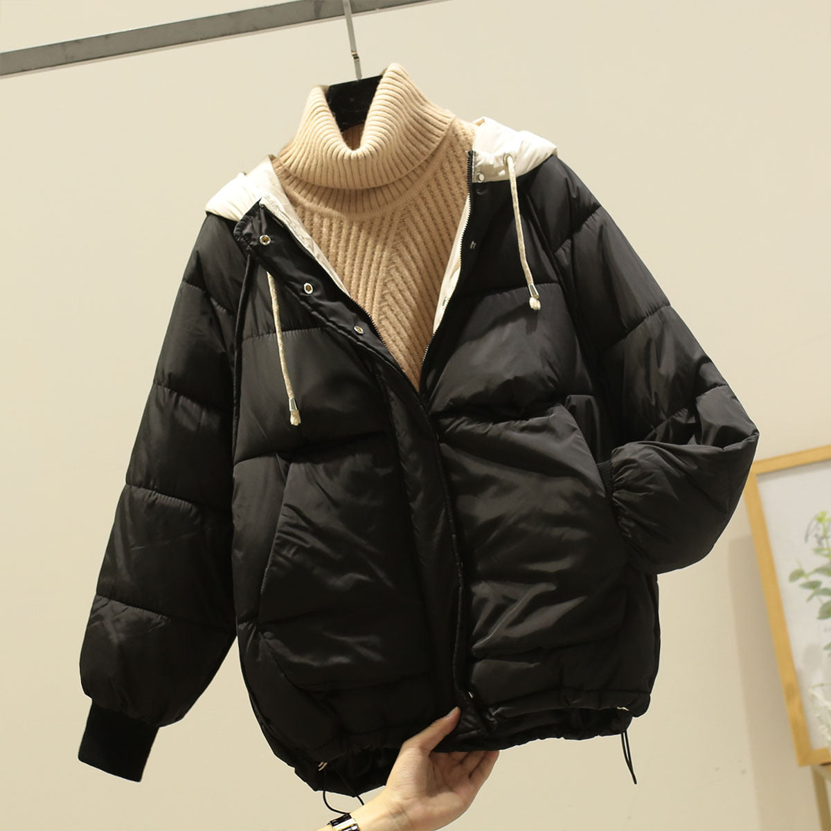 Women’s Winter Jacket with Padded Interior and Fur-Lined Hood