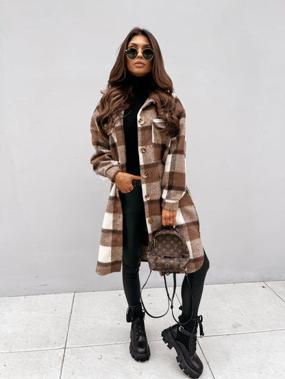 Holly™ - Elegant in a plaid long wool coat