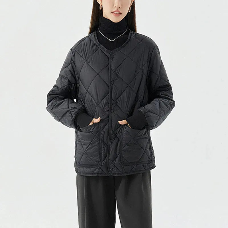 Leocadiah - Women's lightweight quilted jacket with V neck and pockets