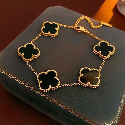 18K Lucky Motif™ - A Touch Of Luxury For Every Outfit