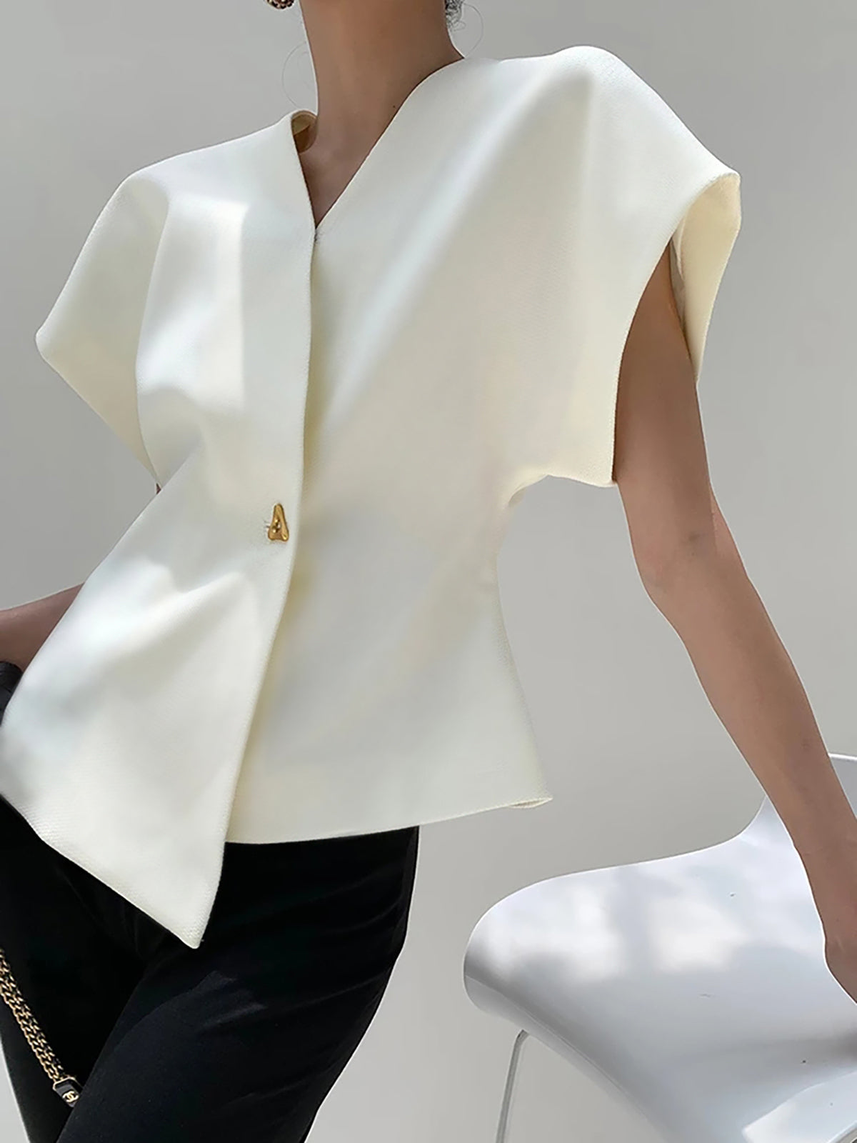 White Essential V-Neck Top - Perfect for Day-to-Night Transition