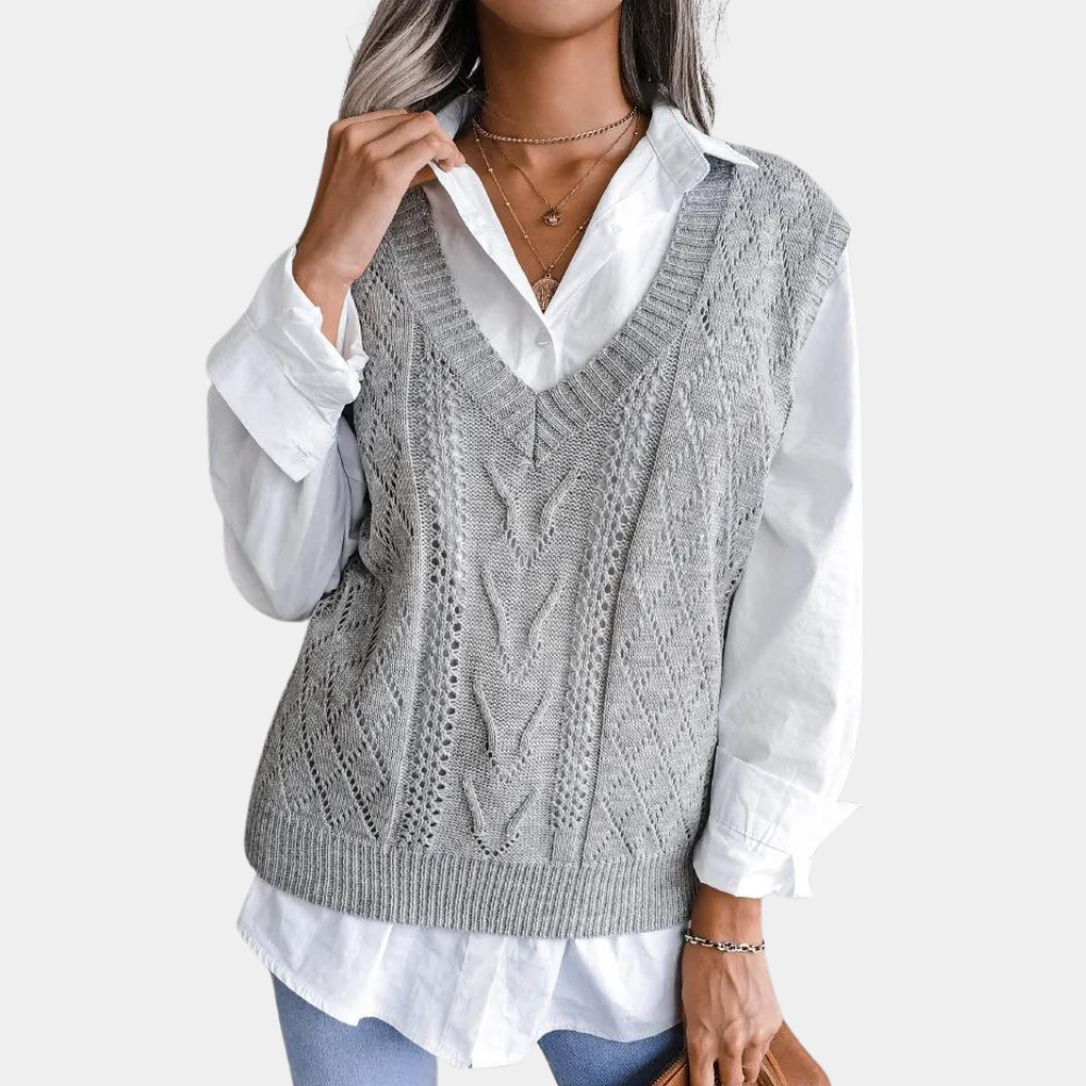 V-neck pullover and knitted cardigan