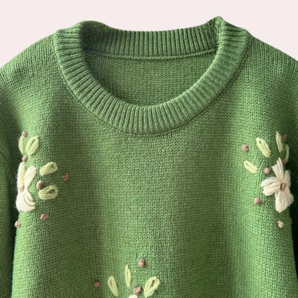 Kalina - Women's jumper with floral embroidery