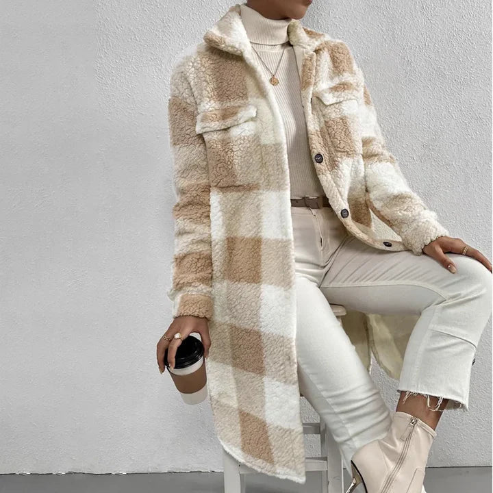 Women’s Plaid Jacket With Structured Silhouette