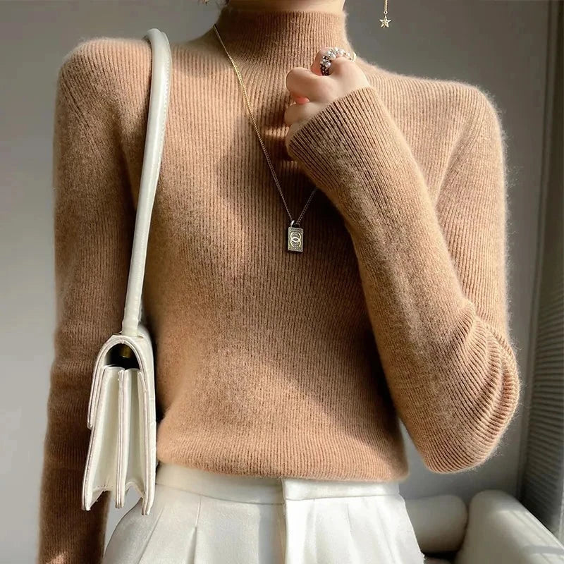 Women’s Sleeve Sweater with Half Turtleneck
