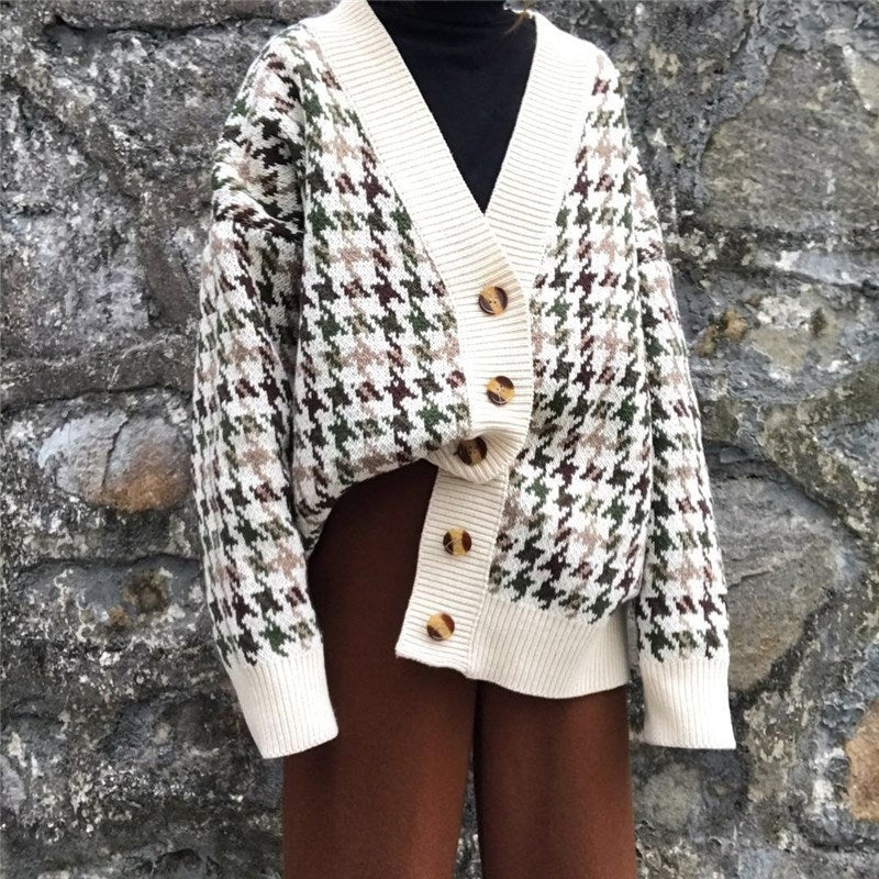 Women’s Cardigan With V-Neckline And Button Front