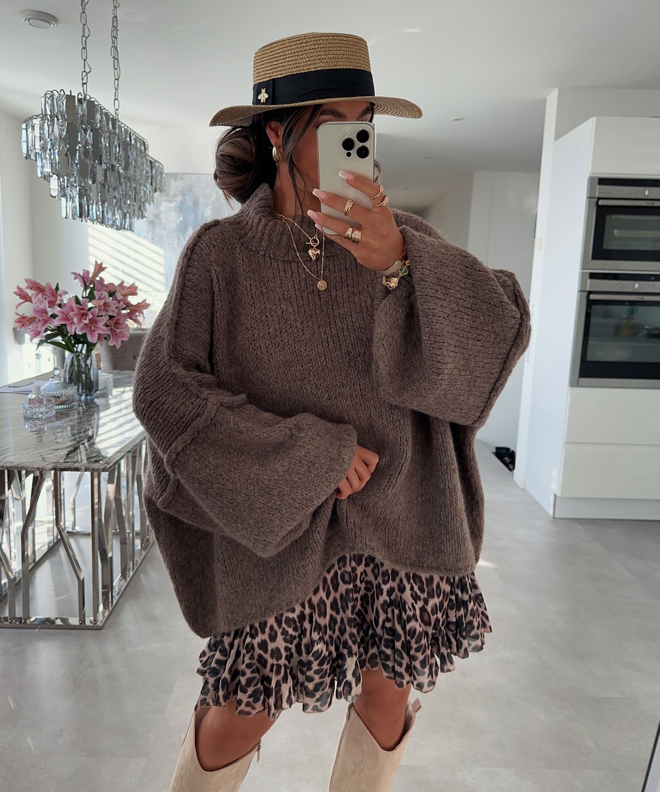 Women’s Oversized Sweater in Brown
