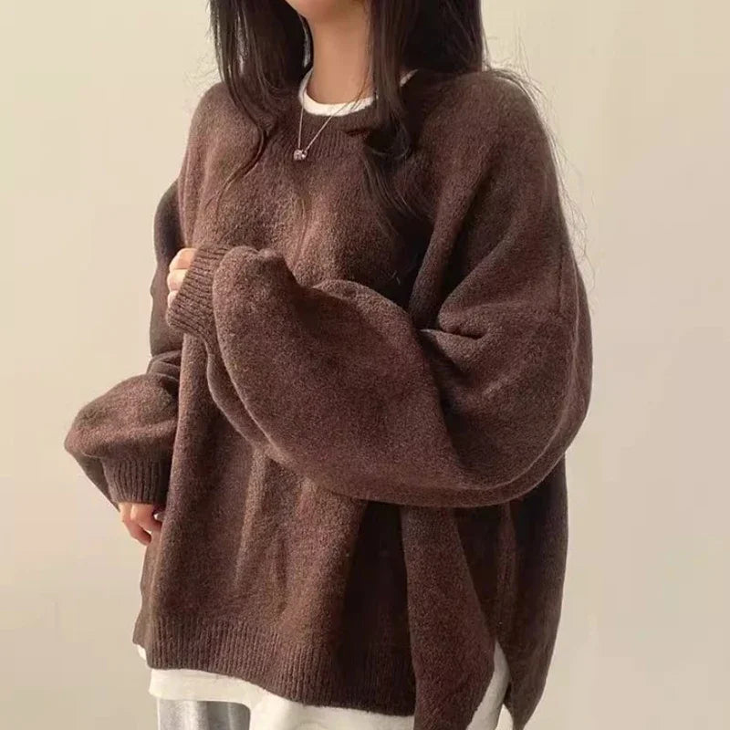 Women’s Oversized Knit Pullover With Ribbed Trim