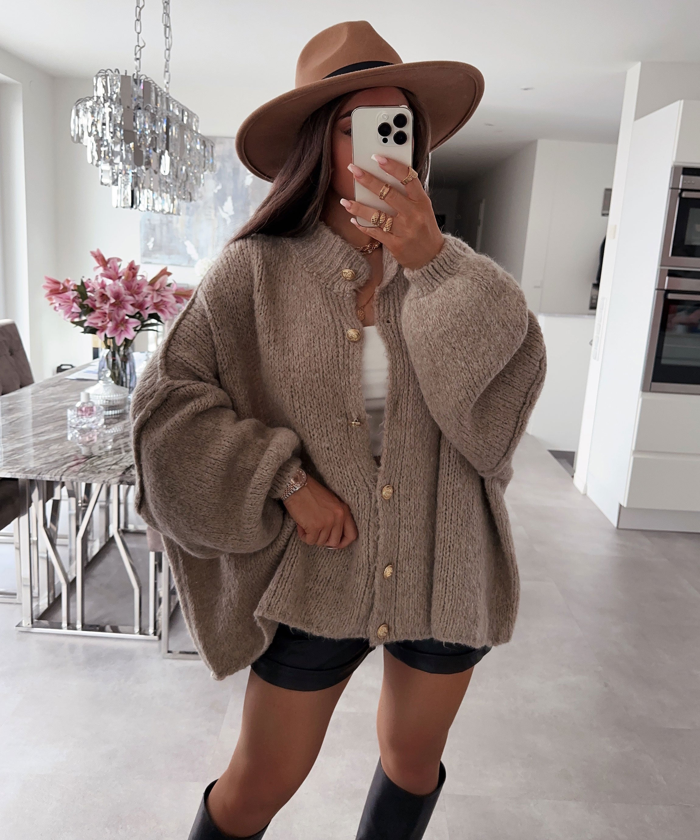 Women’s Button-Front Oversized Cardigan in Taupe