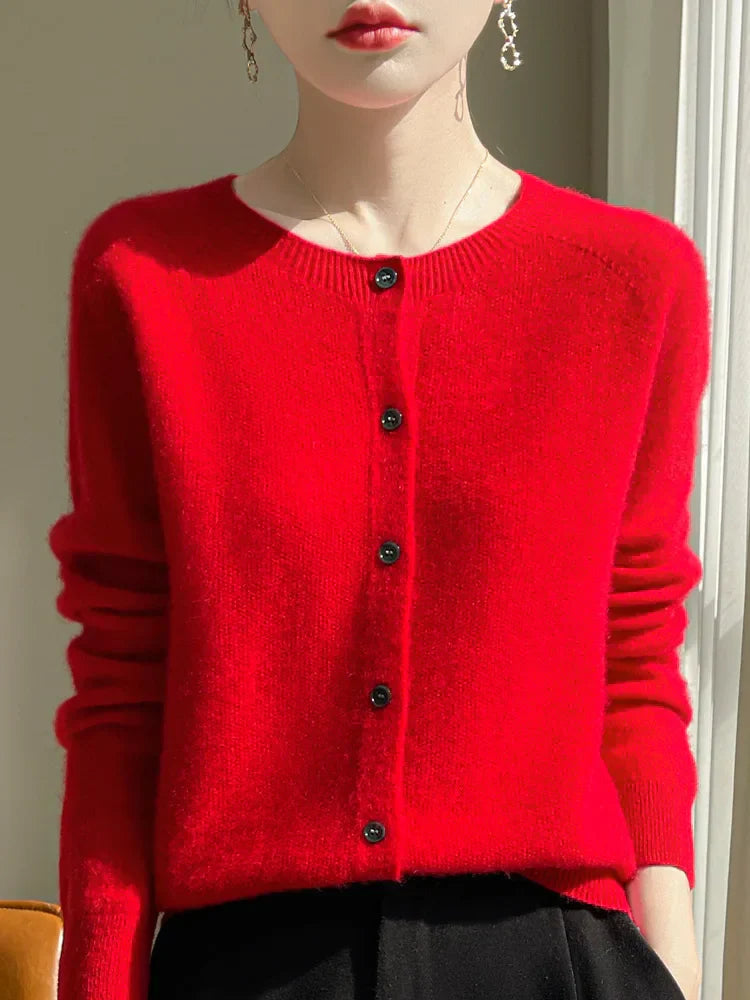 Women’s Cardigan With Button Detailing