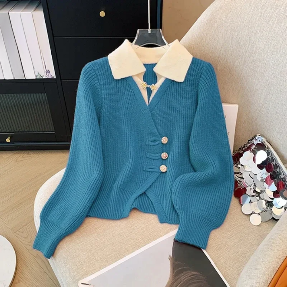 Women’s Cardigan With Decorative Buttons And Brooch