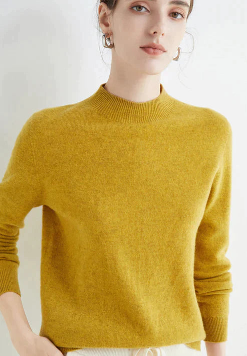 Women’s Crew Neck Sweater with Ribbed Hem