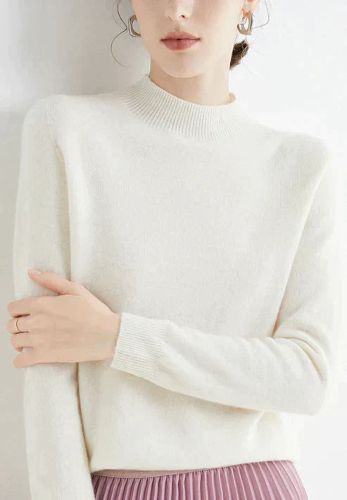 Women’s Crew Neck Sweater with Ribbed Hem