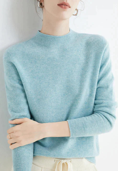 Women’s Crew Neck Sweater with Ribbed Hem
