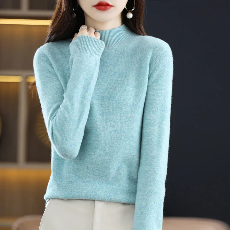 Women’s O-Neck Jumper With Straight Cut
