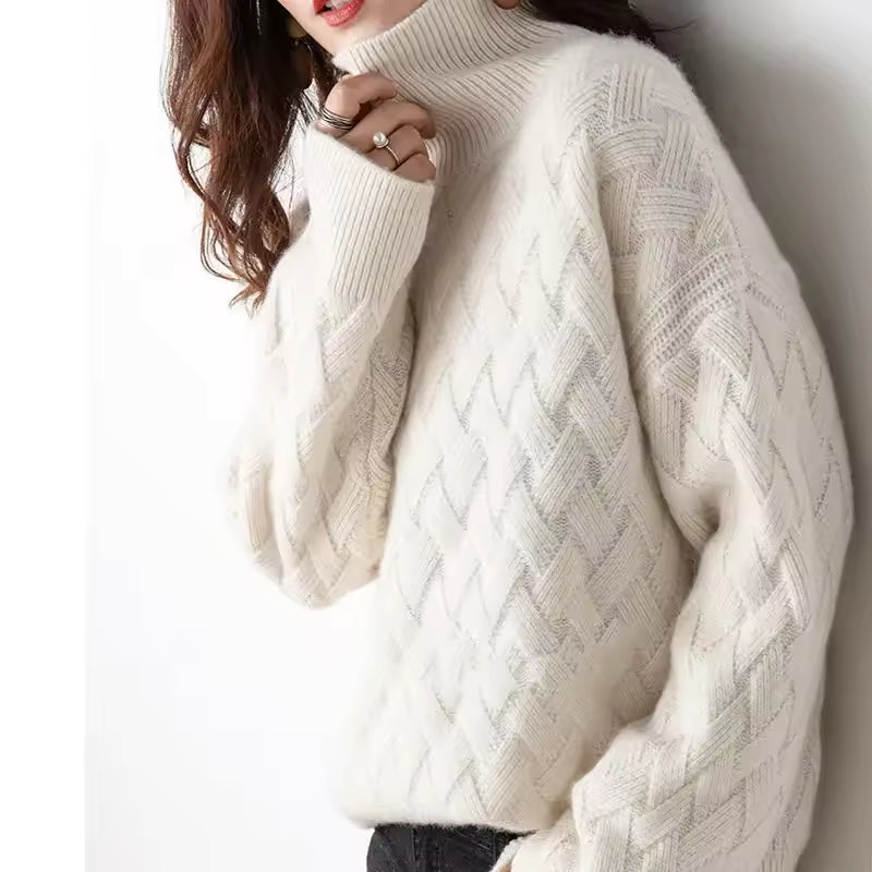 Women’s Oversized Pullover Jumper With Ribbed Turtleneck