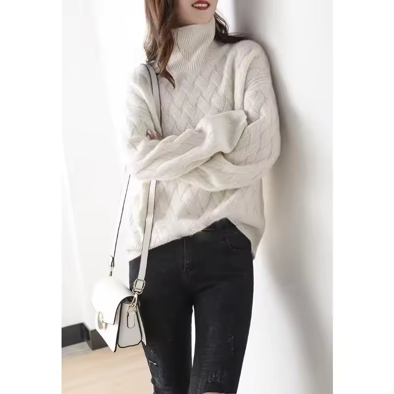 Women’s Oversized Pullover Jumper With Ribbed Turtleneck